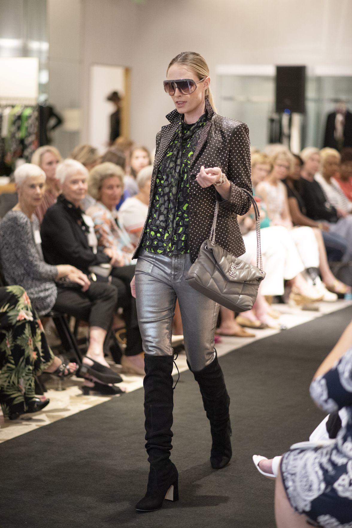 WomenÕs Society of Washington University Art in Fashion event